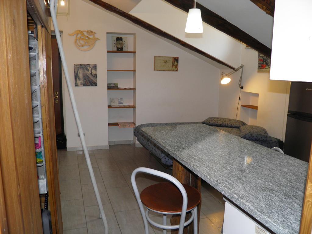 La Mansarda Di Garibaldi Centro Apartamento *