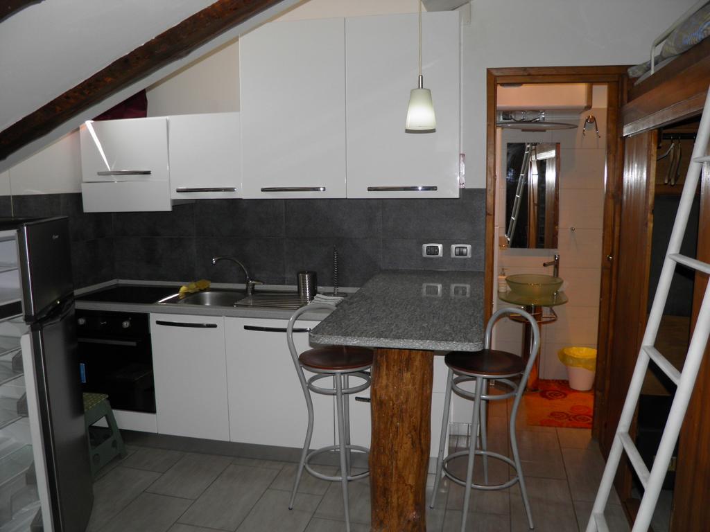 Apartamento La Mansarda Di Garibaldi Centro