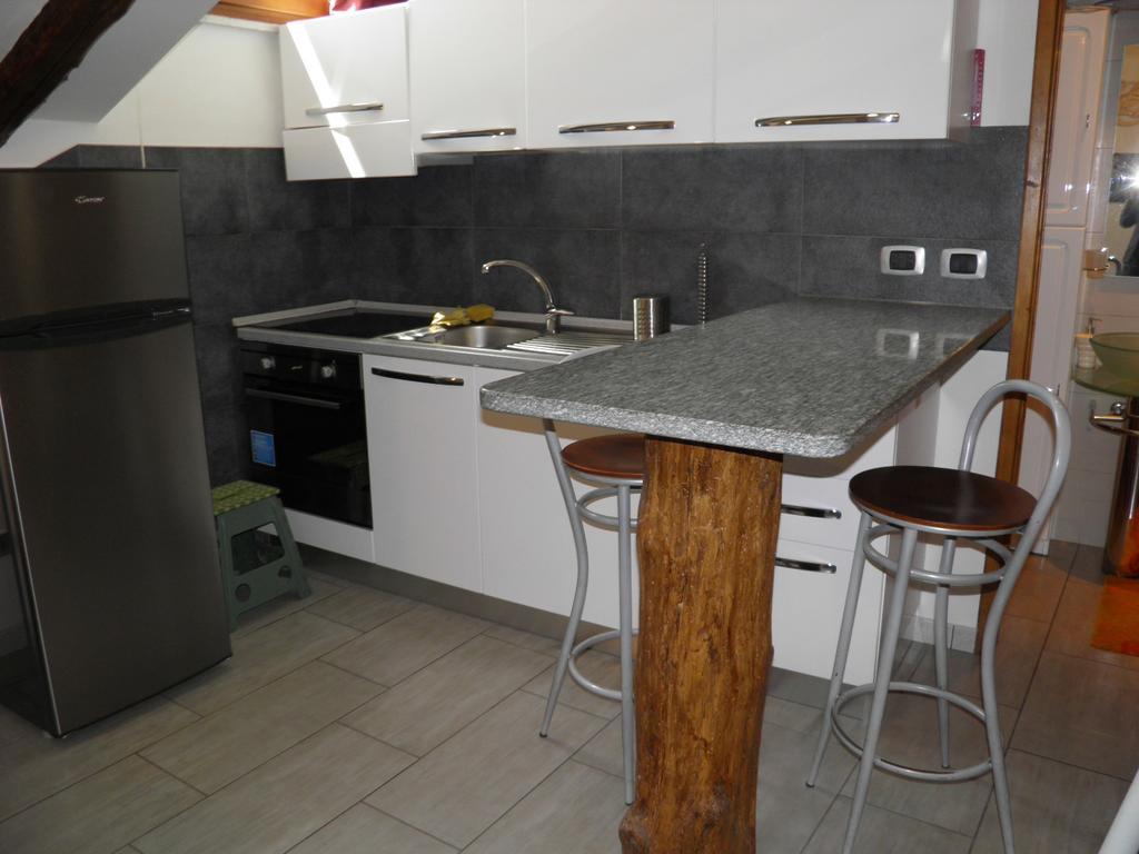 La Mansarda Di Garibaldi Centro Apartamento *